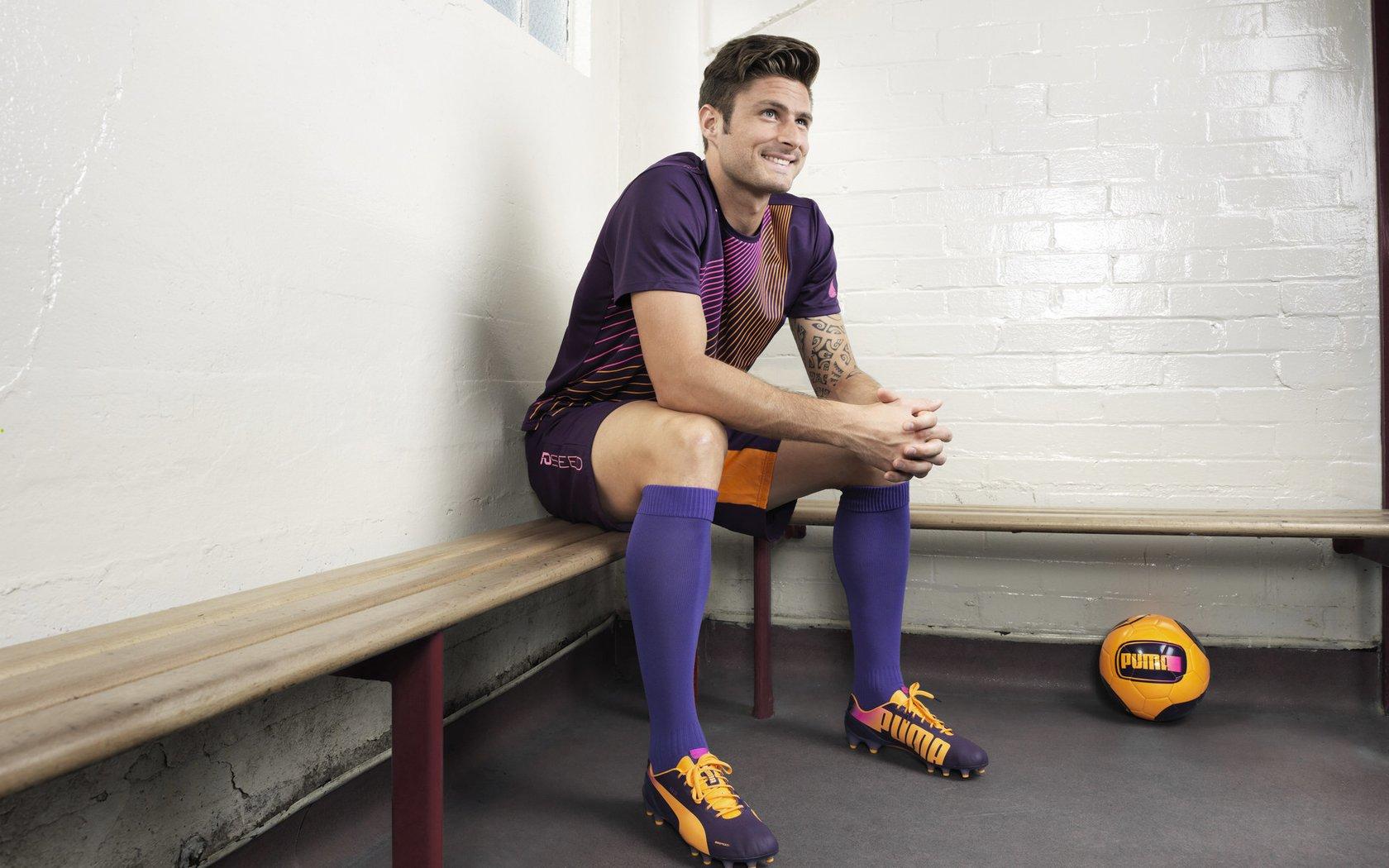 电竞世界杯落幕，中国战队斩获冠军，创历史最佳战绩